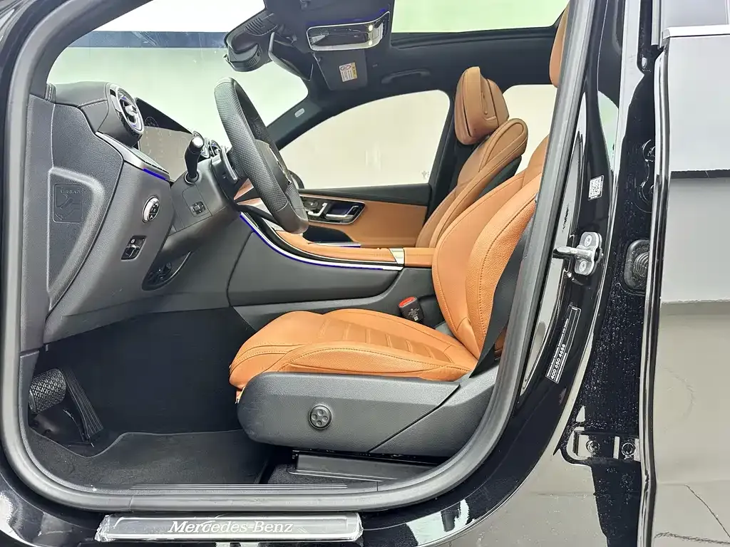 Mercedes-Benz GLC 2024 из CN, фото 8