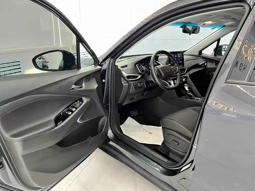 Chevrolet Volando 2023 из CN, фото 5