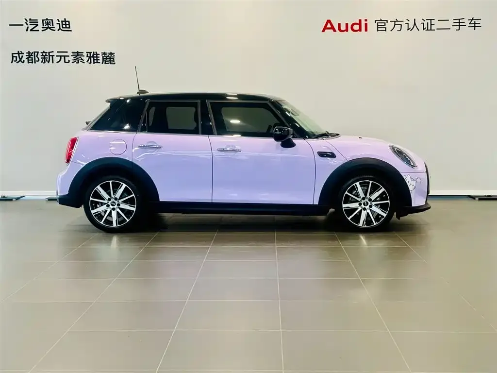 MINI Cooper (3-door) 2024 из CN, фото 3