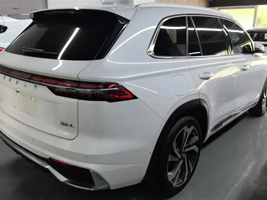 Geely Xingyue L — фото 2