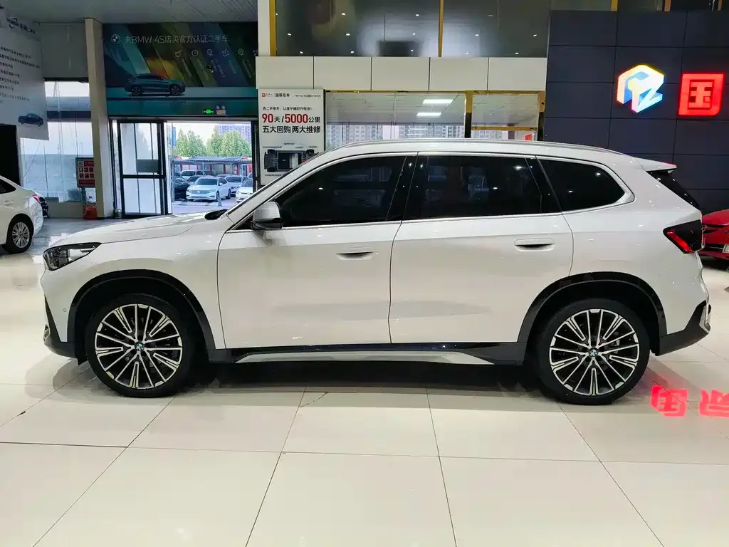 BMW X1 2023 из CN, фото 3