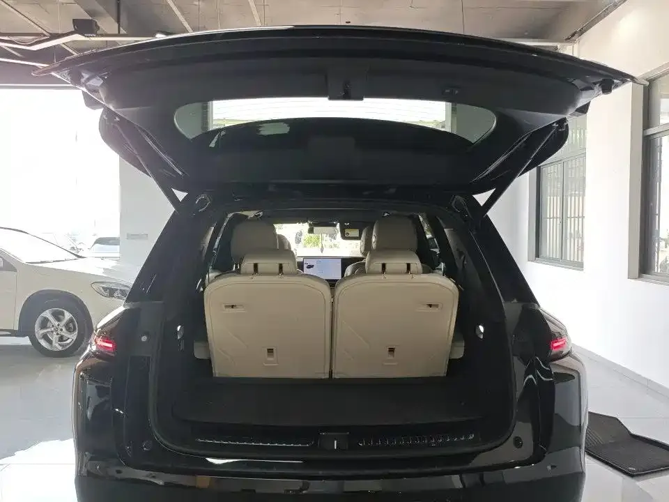 Li Auto L8 2025 из CN, фото 8
