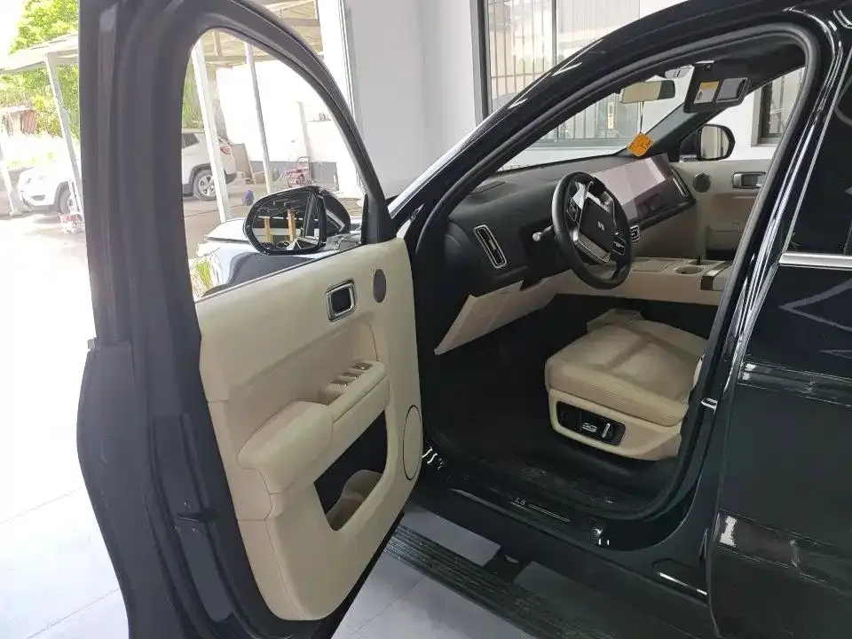 Li Auto L8 2025 из CN, фото 4