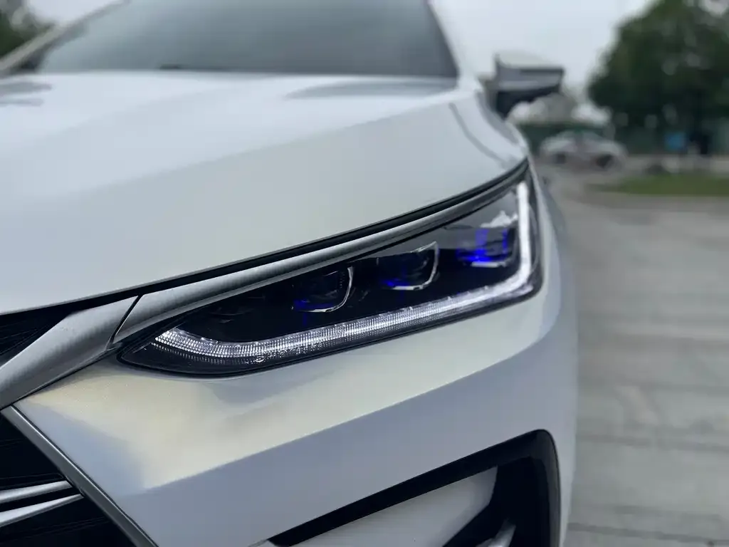 BYD Tang New Energy 2023 из CN, фото 2