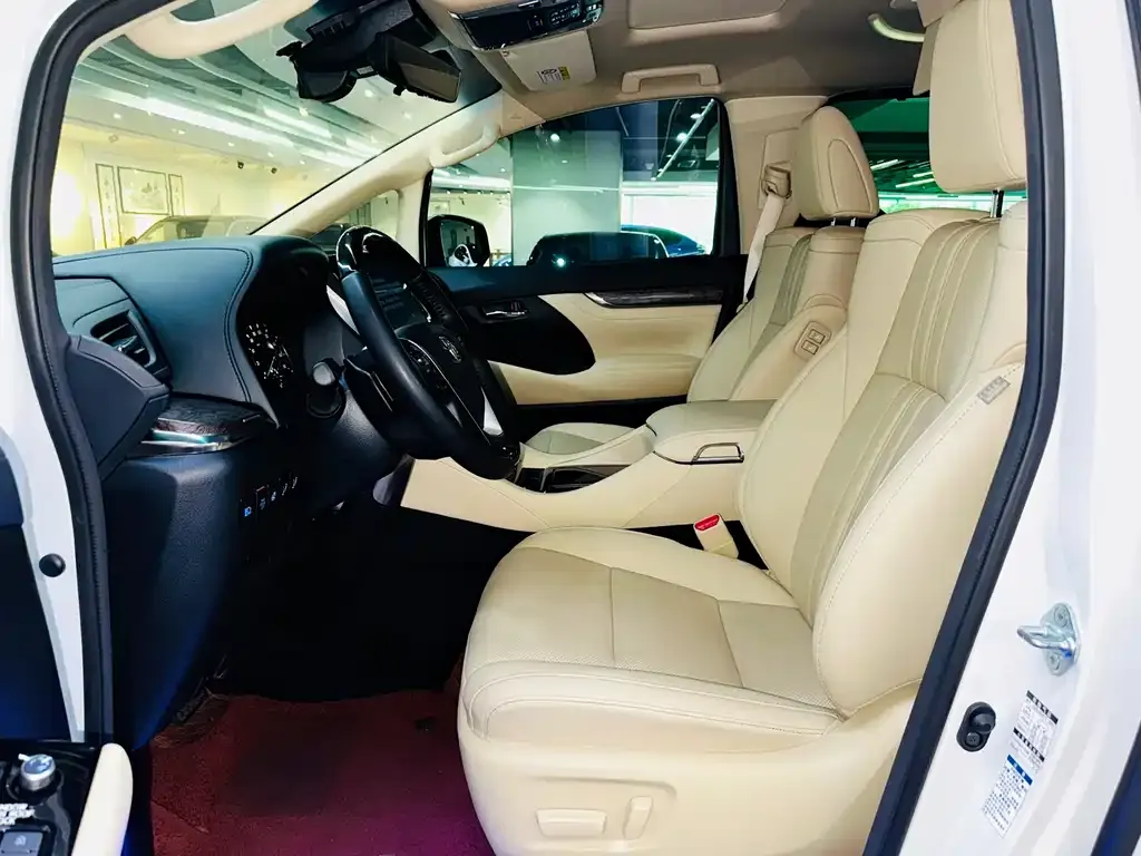 Toyota Alphard 2022 из CN, фото 9