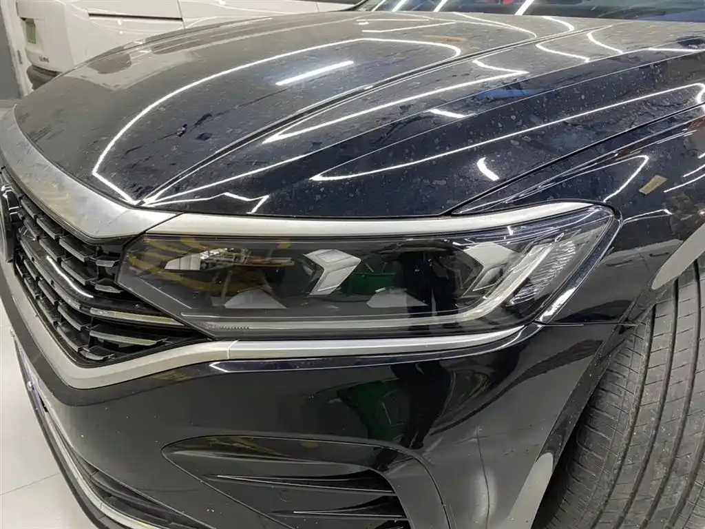 Volkswagen Passat 2022 из CN, фото 3