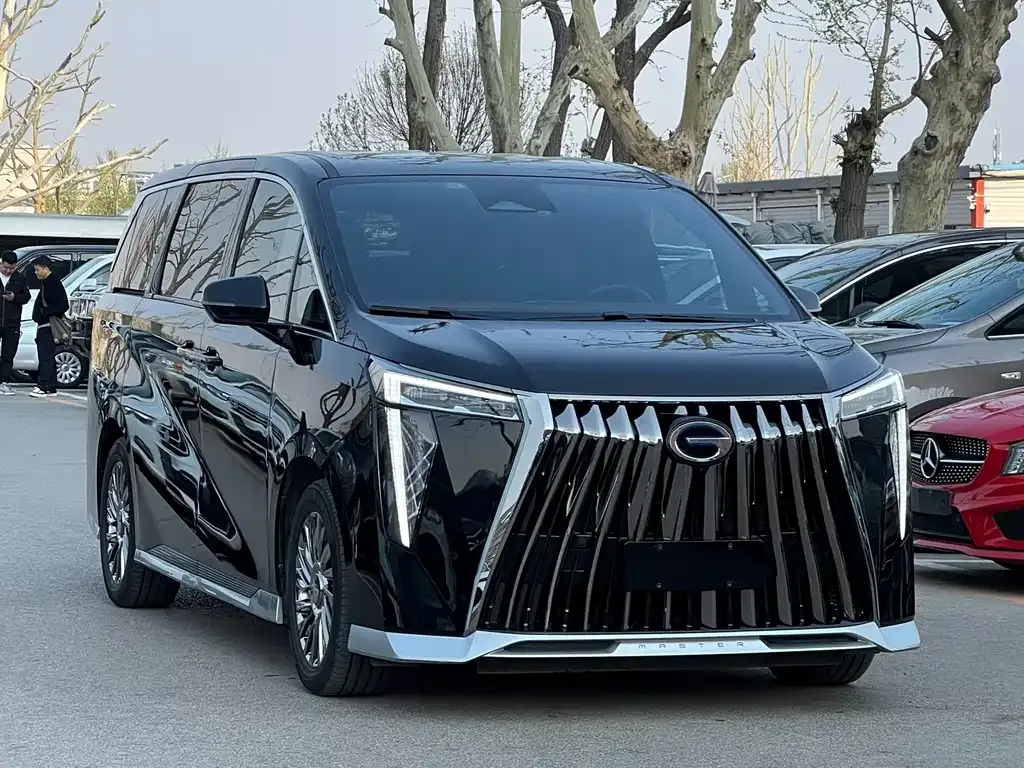 GAC Motor Trumpchi M8 — фото 10