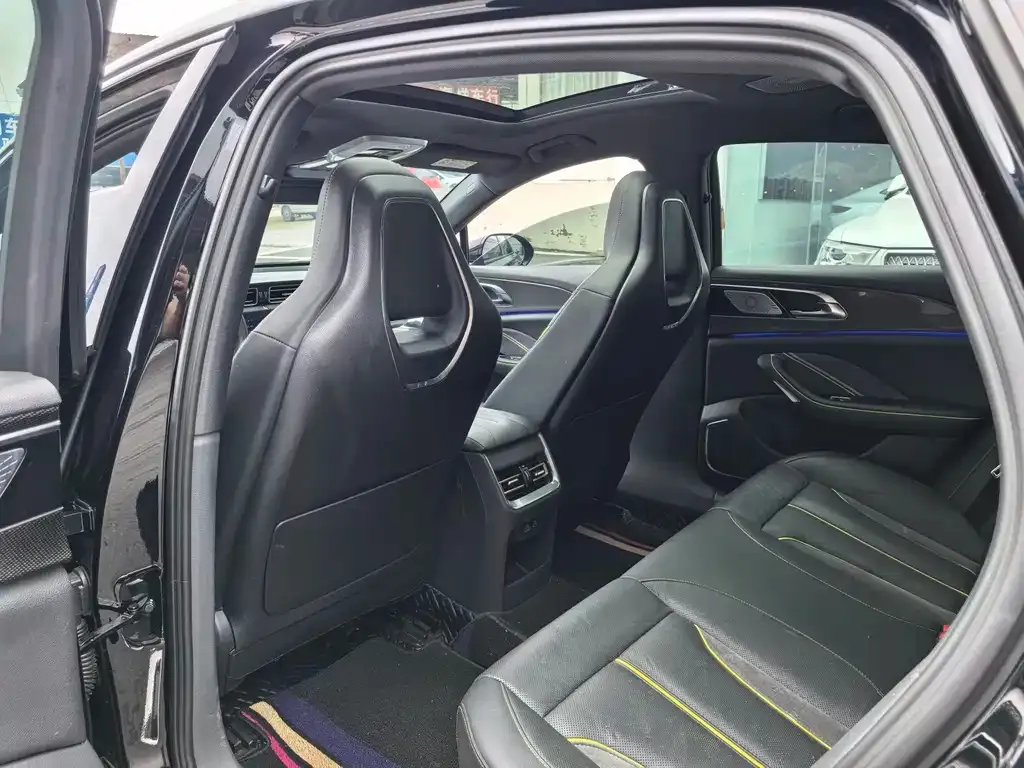 Hongqi H6 2024 из CN, фото 4