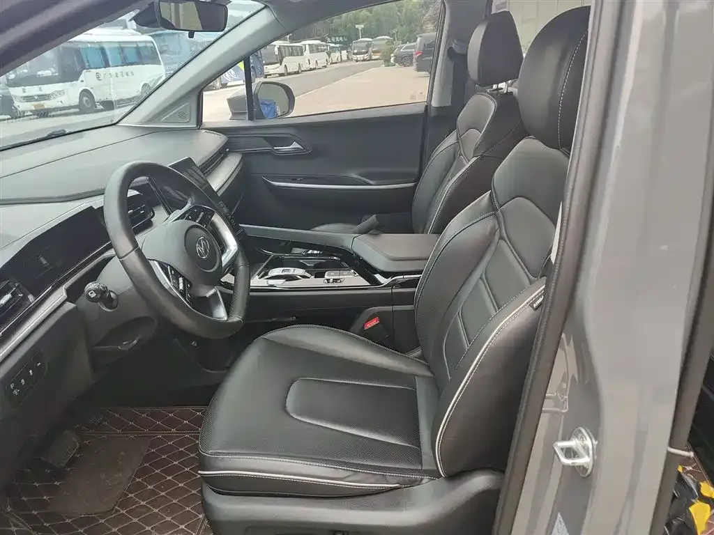 Hyundai Custo 2023 из CN, фото 10
