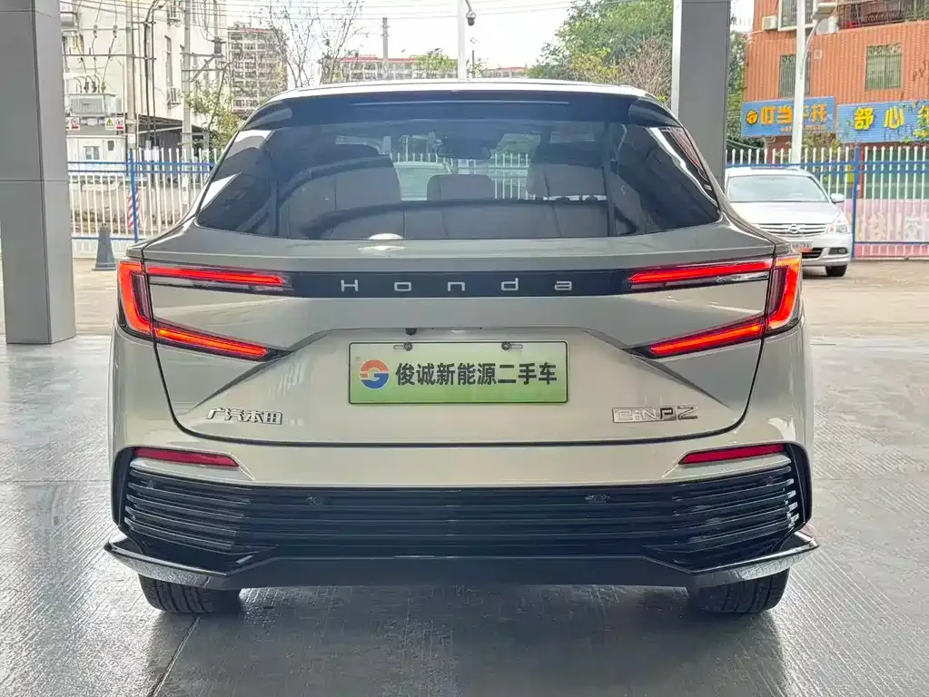 Honda e:NP2 2025 из CN, фото 9