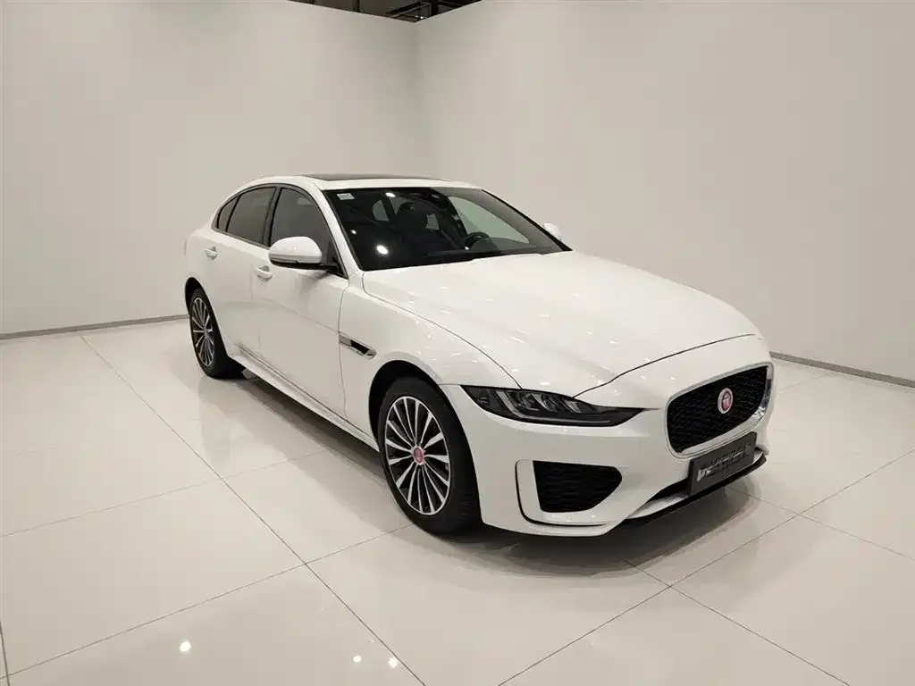 Jaguar XEL — фото 2