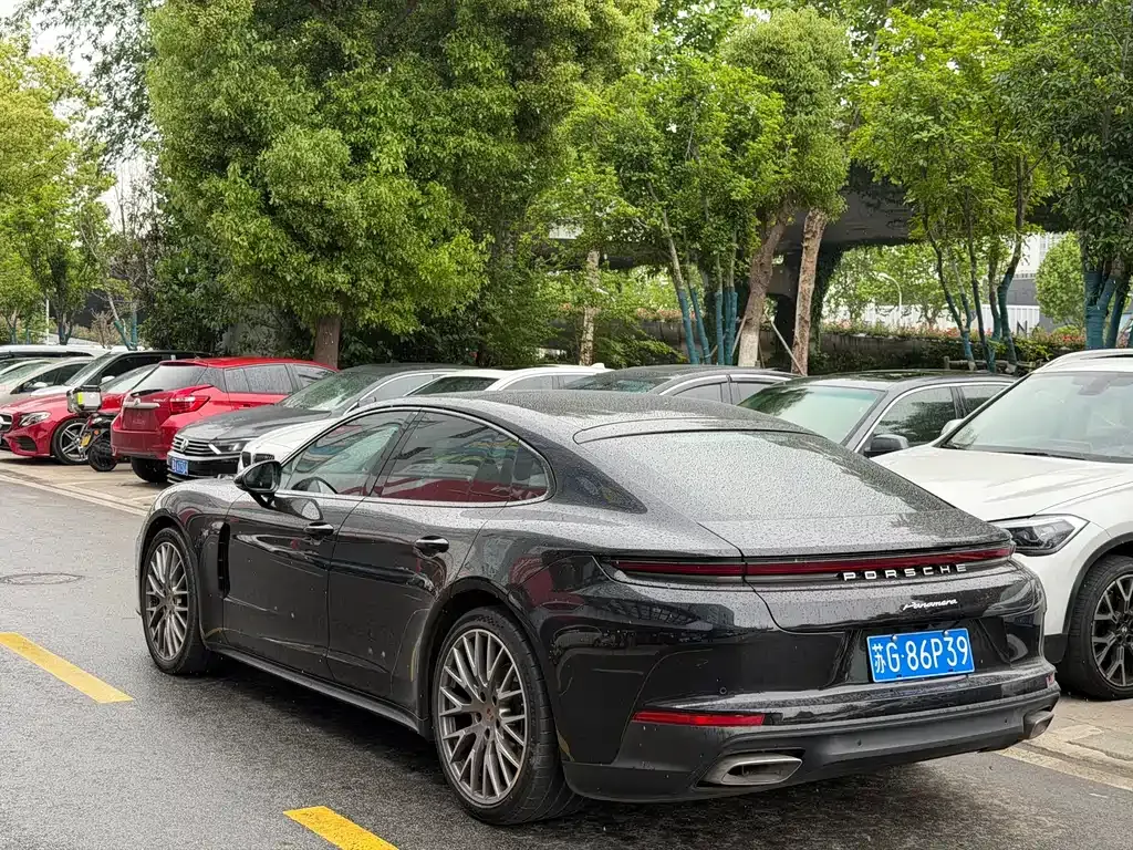 Porsche Panamera 2024 из CN, фото 7