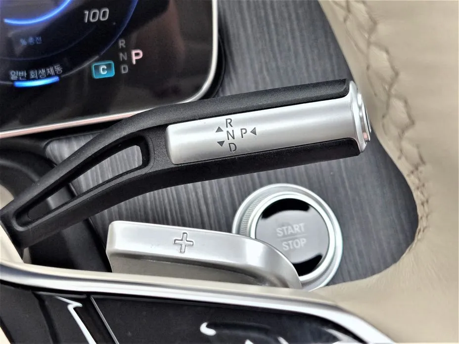 Mercedes-Benz EQS 2023 из KR, фото 6
