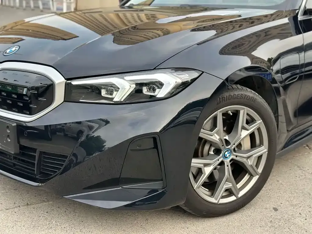 BMW i3 — фото 3
