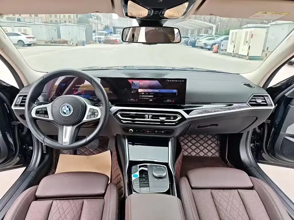 BMW i3 — фото 7