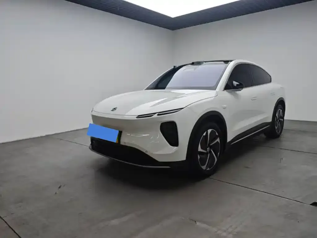 NIO EC6 — фото 6