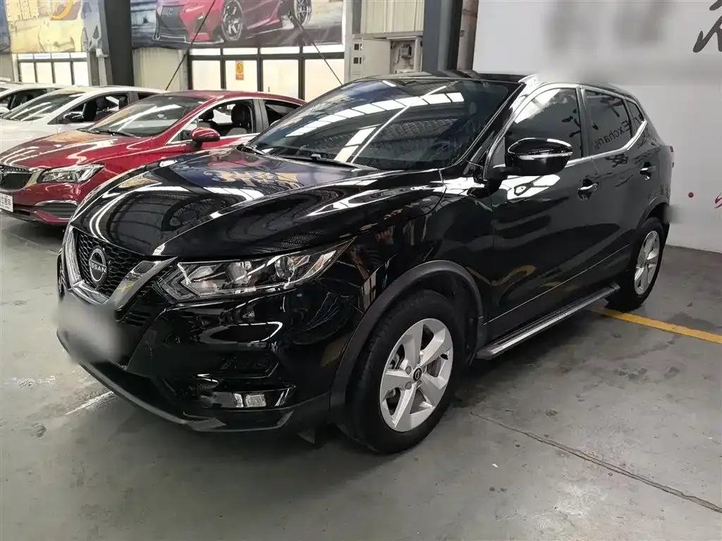 Nissan Qashqai — фото 4