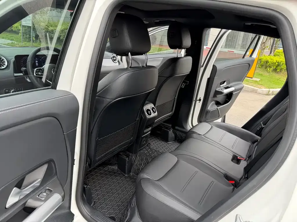 Mercedes-Benz GLA — фото 2