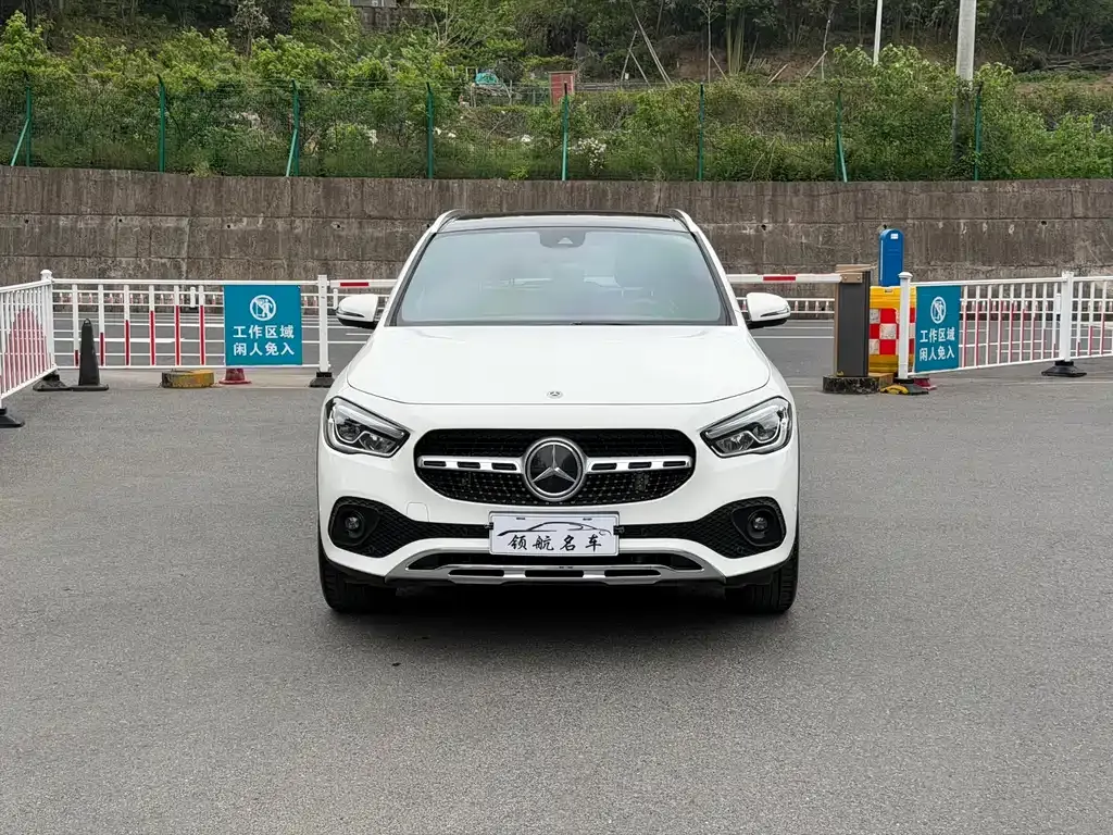Mercedes-Benz GLA — фото 7