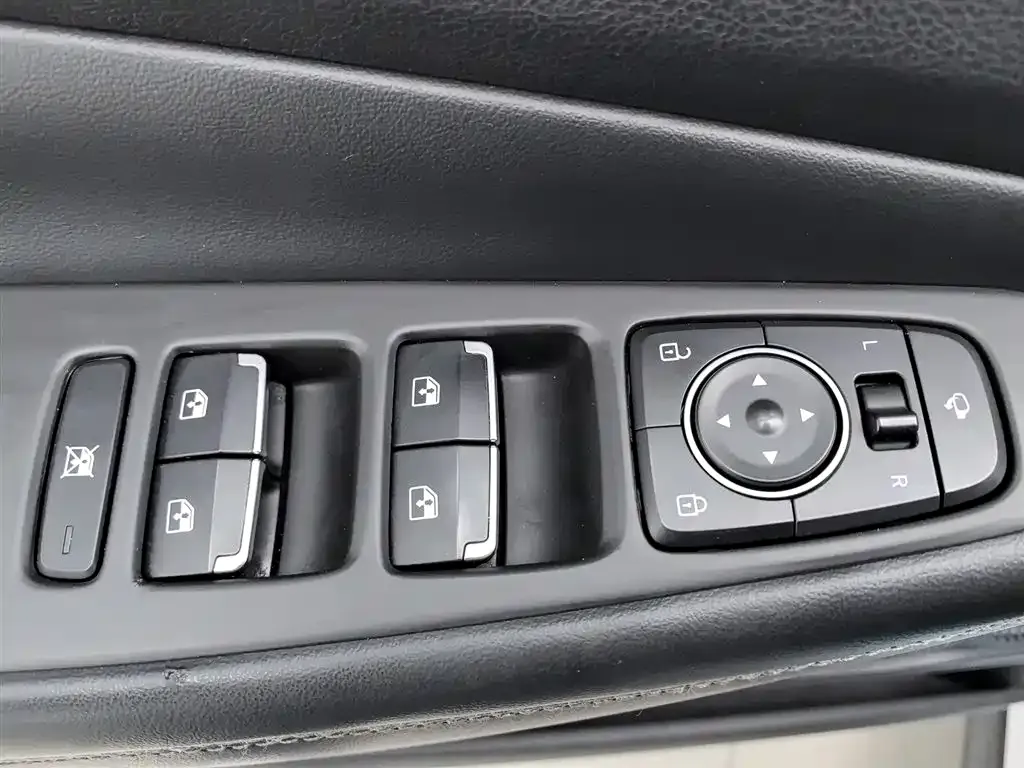 Hyundai Santa Fe 2021 из CN, фото 9
