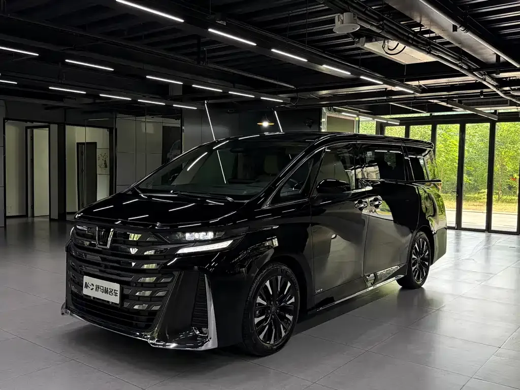 Toyota Vellfire 2025 из CN, фото 1