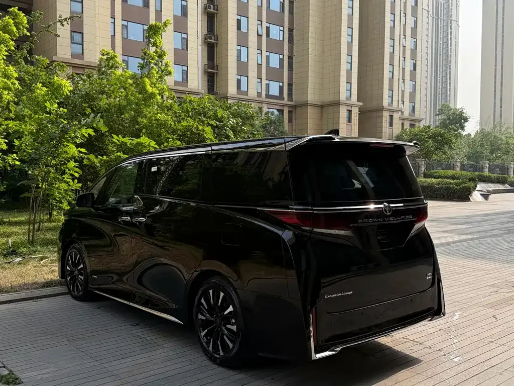 Toyota Vellfire 2025 из CN, фото 9