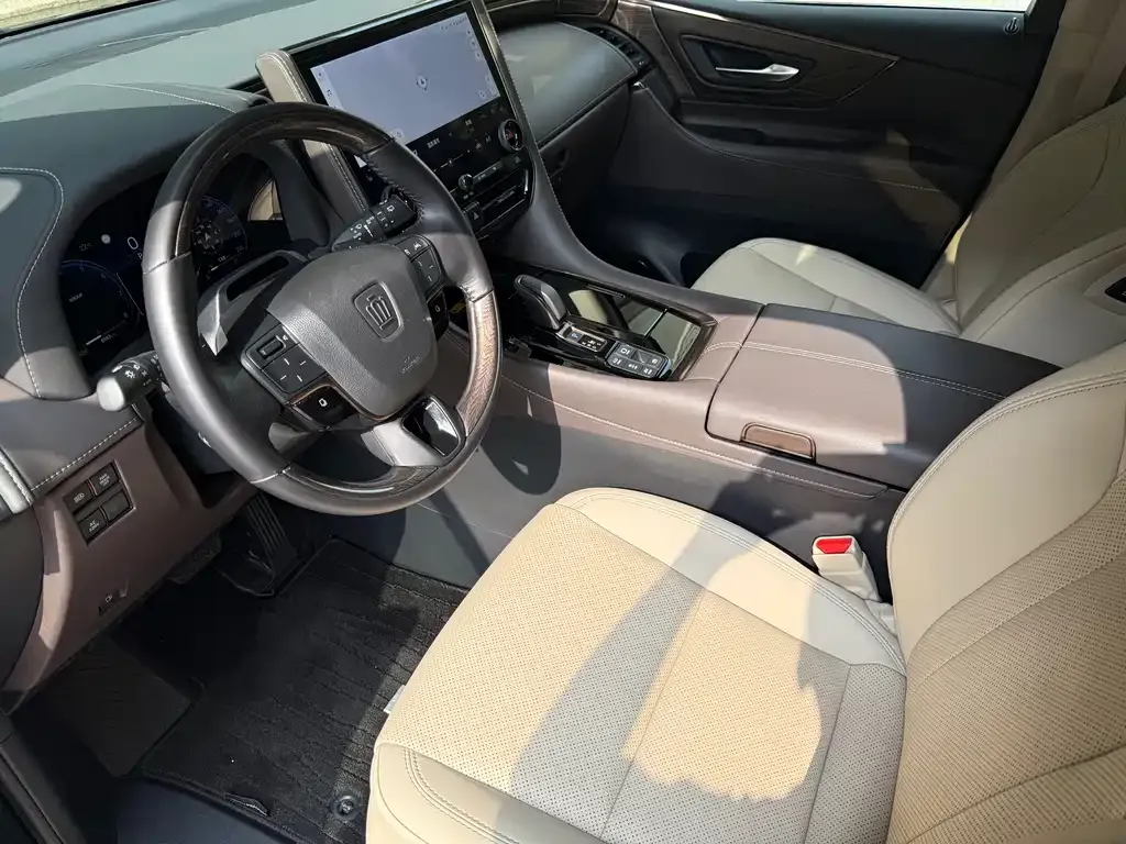 Toyota Vellfire 2025 из CN, фото 4