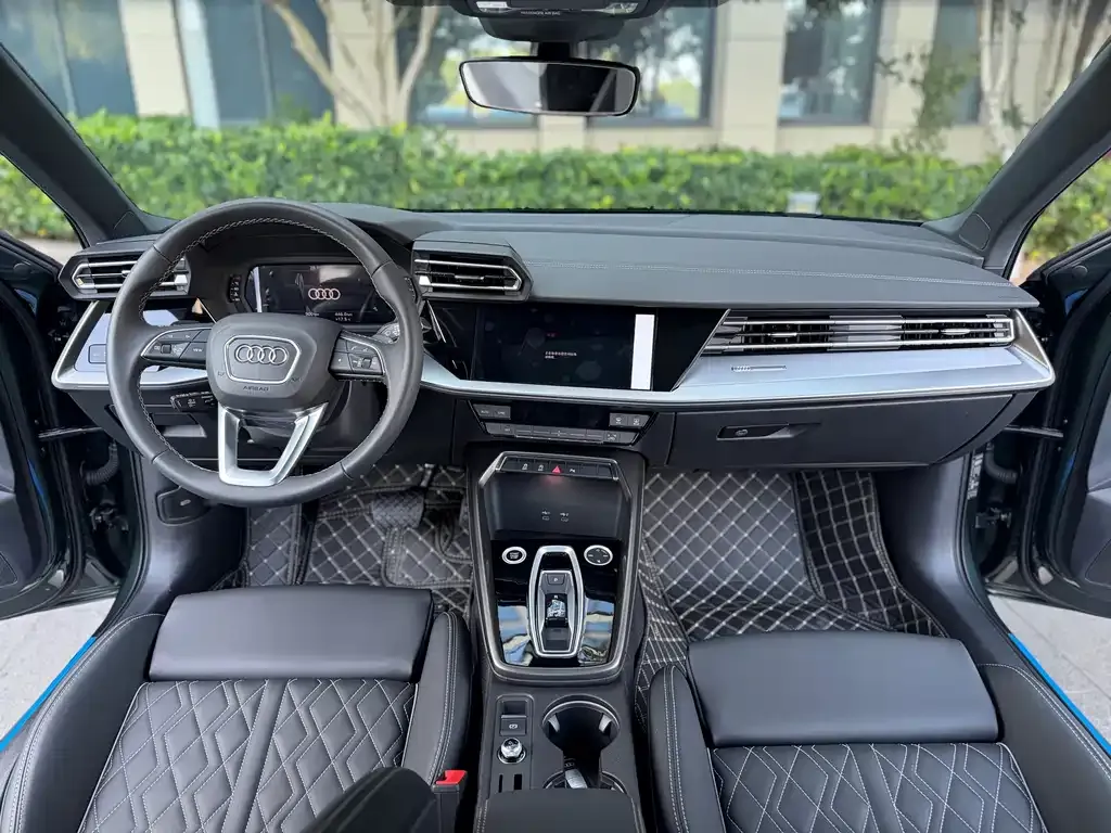 Audi A3 2025 из CN, фото 3
