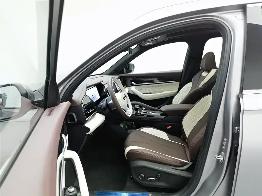Geely Xingyue L 2025 из CN, фото 9