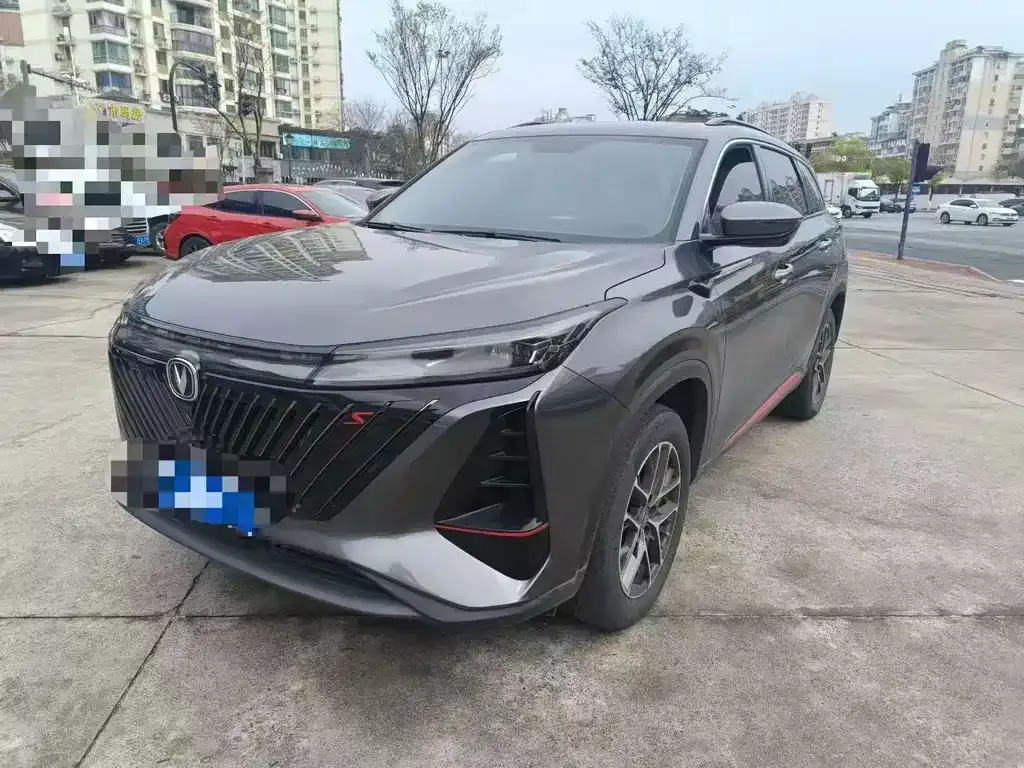 Changan CS75PLUS — фото 1