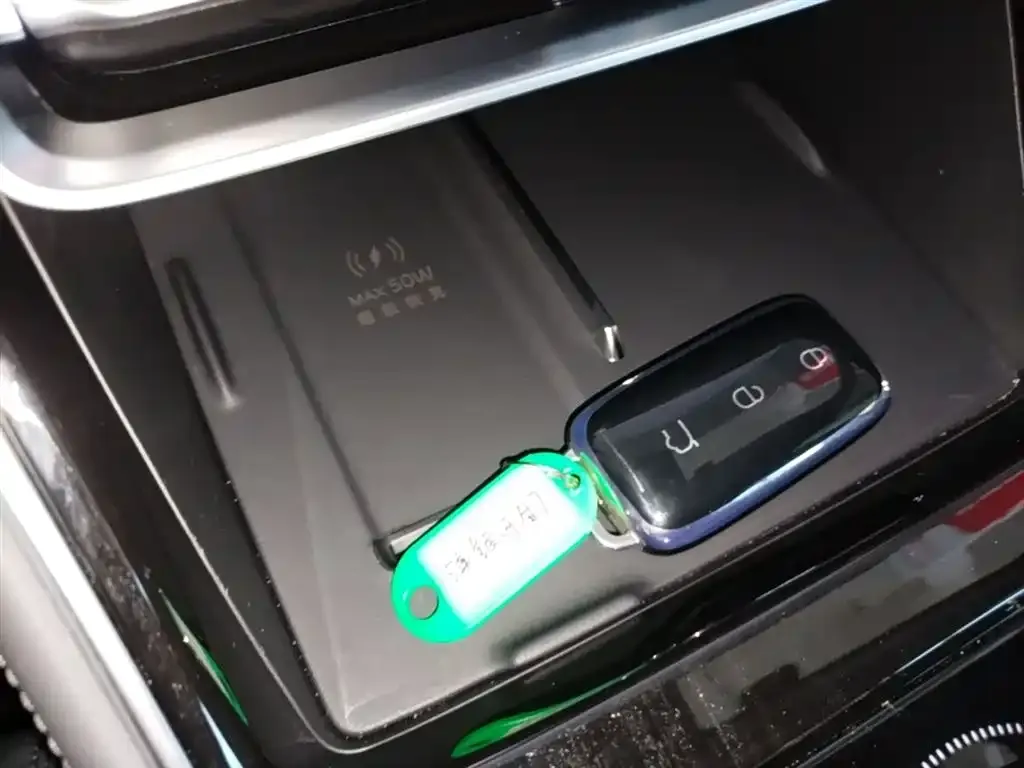 Geely Galaxy A7 2025 из CN, фото 2