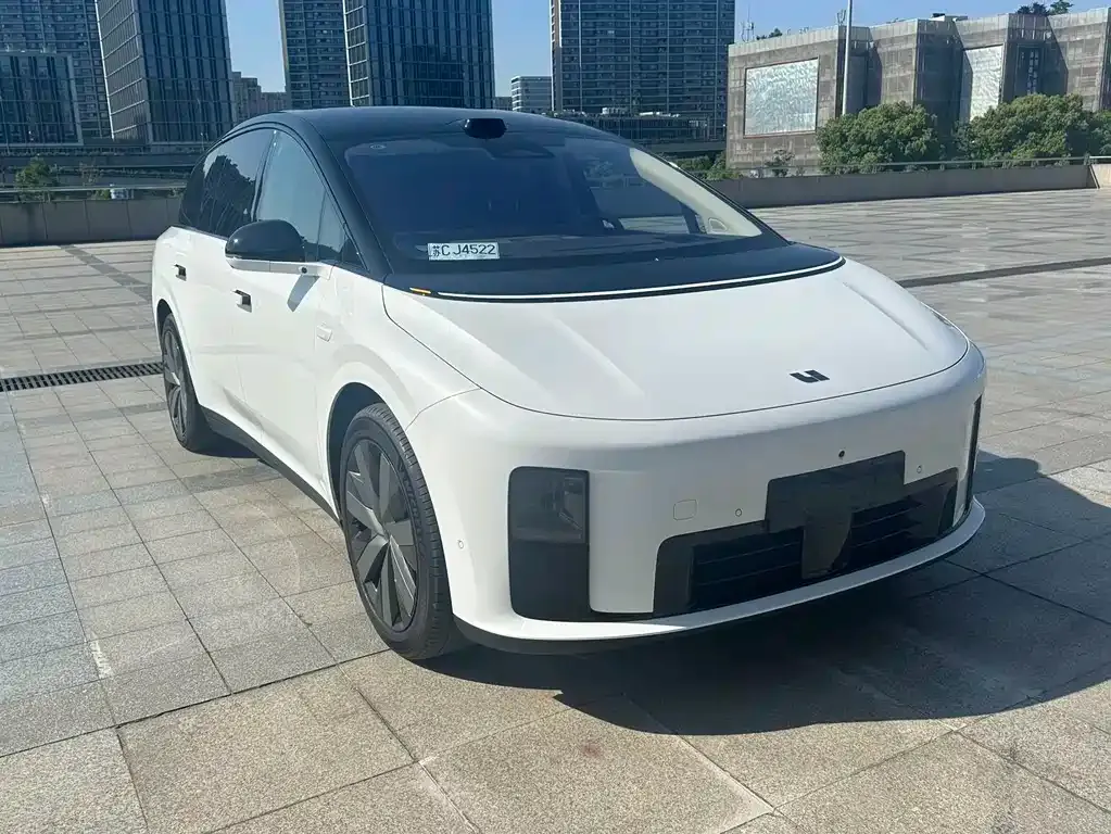 Li Auto i8 2025 из CN, фото 6