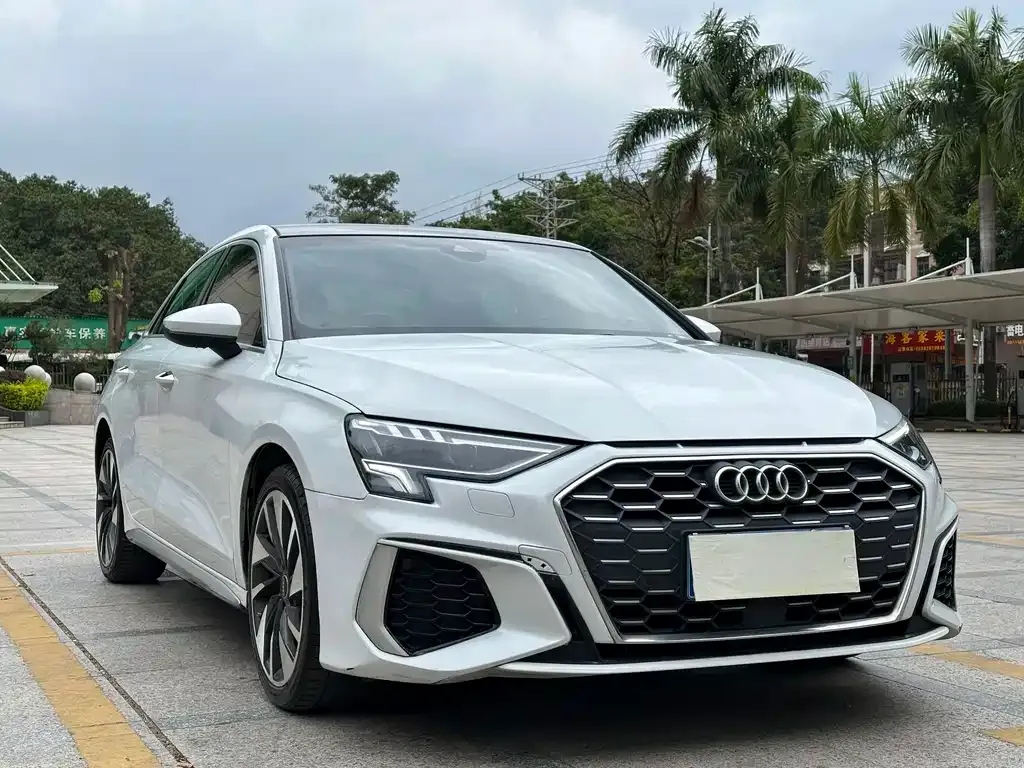 Audi A3 — фото 2