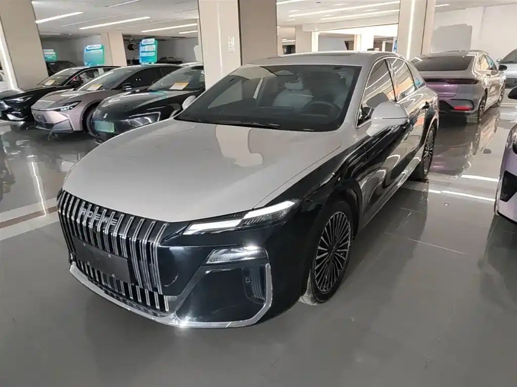 Roewe M7 DMH