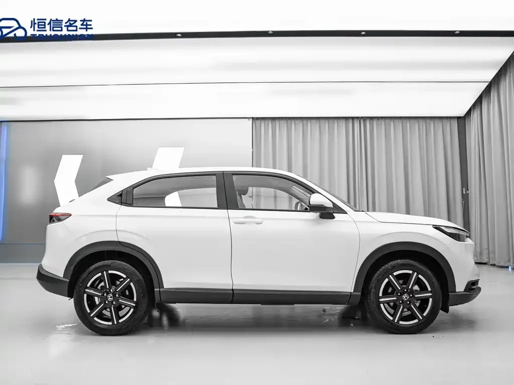 Honda Vezel 2024 из CN, фото 10