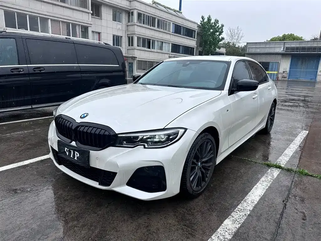 BMW 3 Series — фото 1