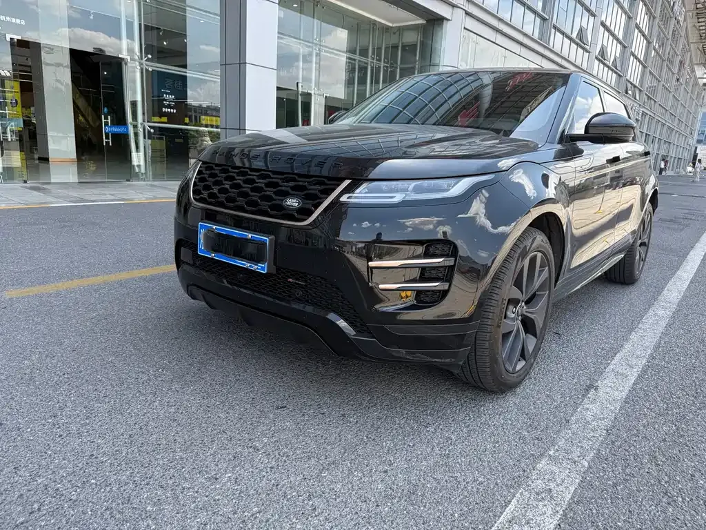 Land Rover Evoque — фото 1