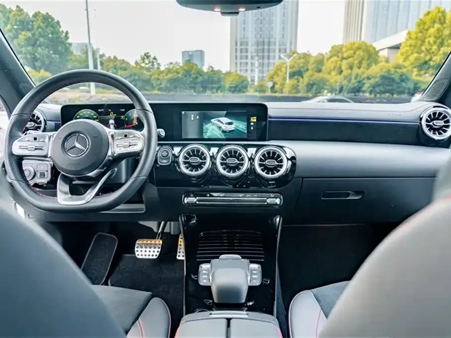 Mercedes-Benz CLA (Import) — фото 4