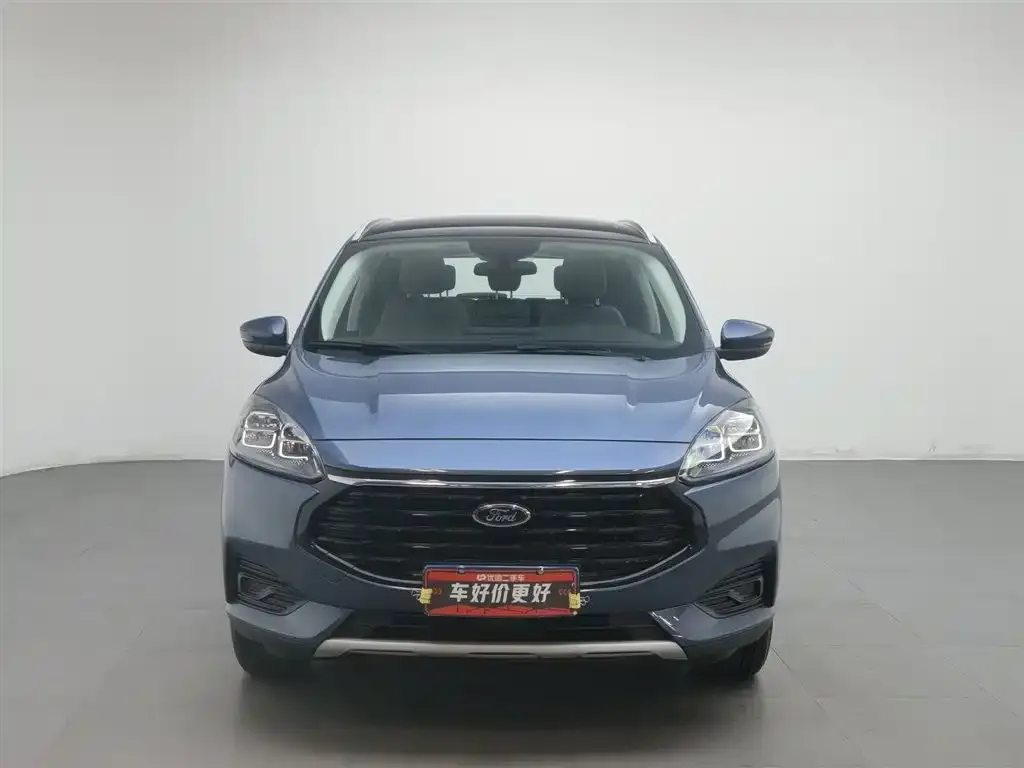 Ford Escape 2024 из CN, фото 2
