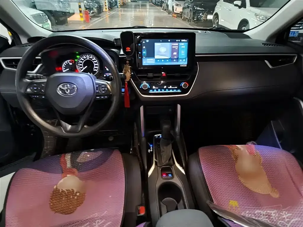 Toyota Corolla Cross 2023 из CN, фото 6