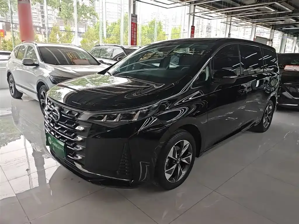 GAC Motor Trumpchi M6 — фото 10