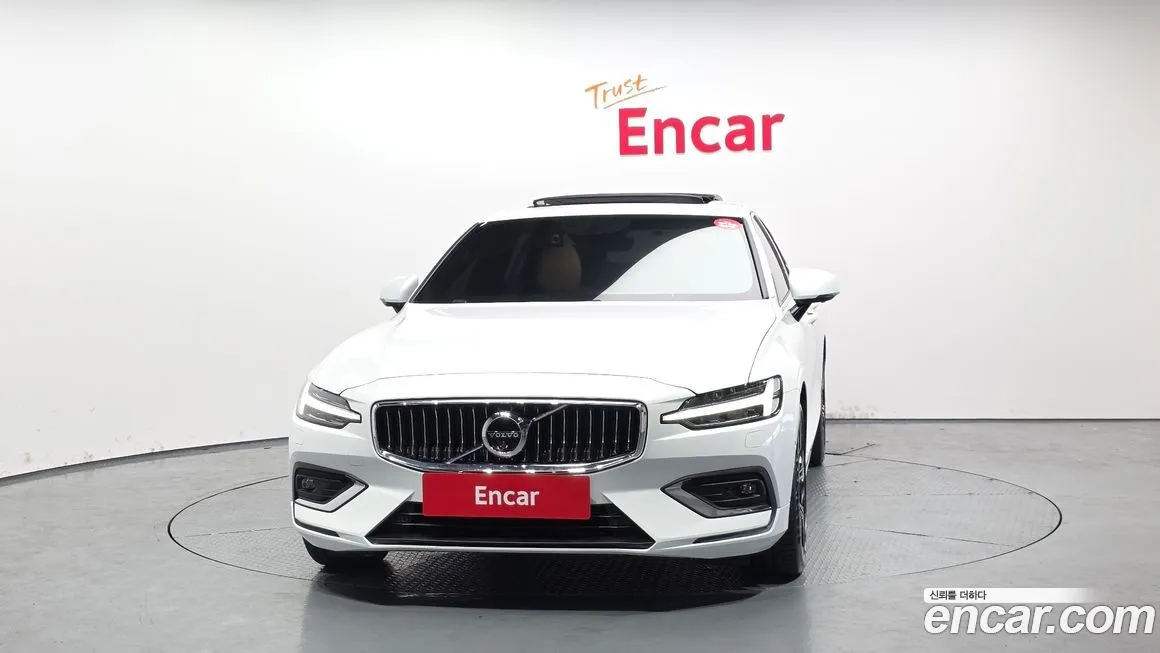Volvo S60 2021 из KR, фото 5