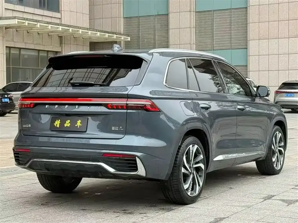 Geely Xingyue L — фото 8
