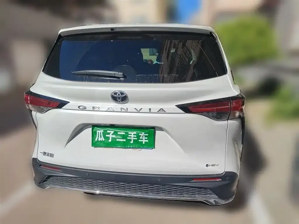 Toyota Granvia 2026 из CN, фото 4