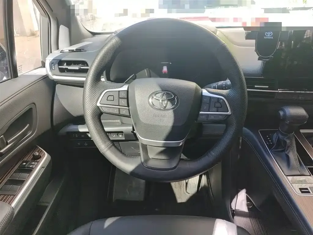 Toyota Granvia 2026 из CN, фото 8