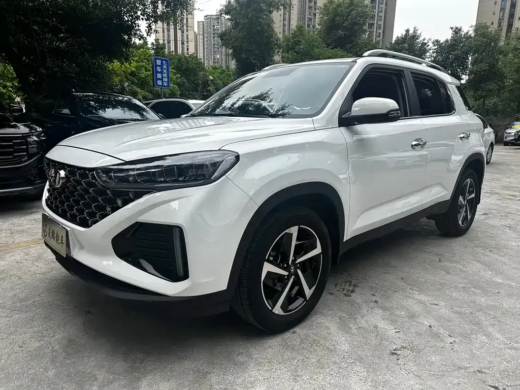 Hyundai ix35 — фото 1