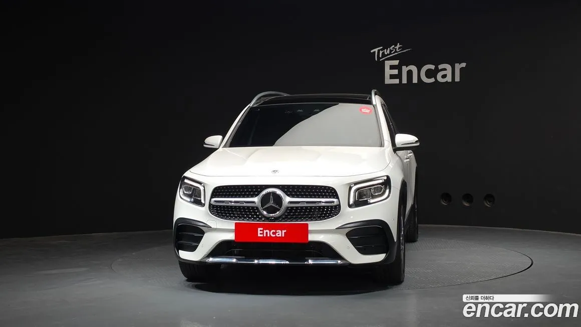 Mercedes-Benz GLB-Class — фото 4