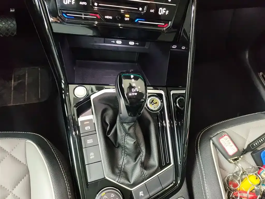 Volkswagen Tayron 2023 из CN, фото 8
