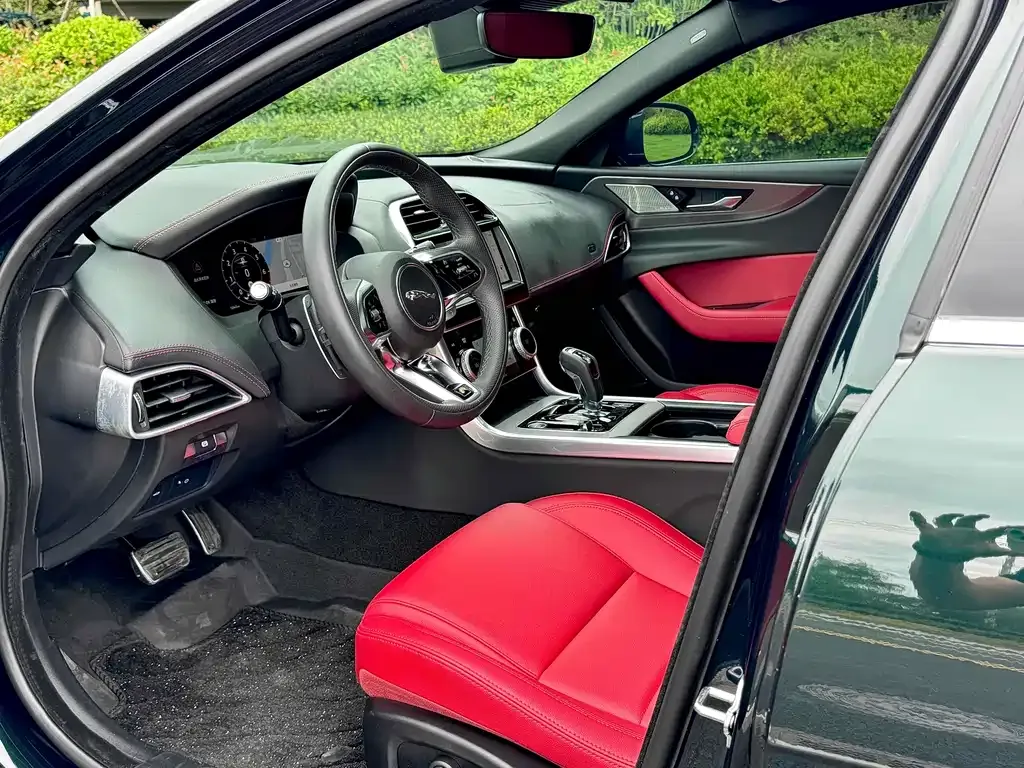 Jaguar XEL 2023 из CN, фото 8