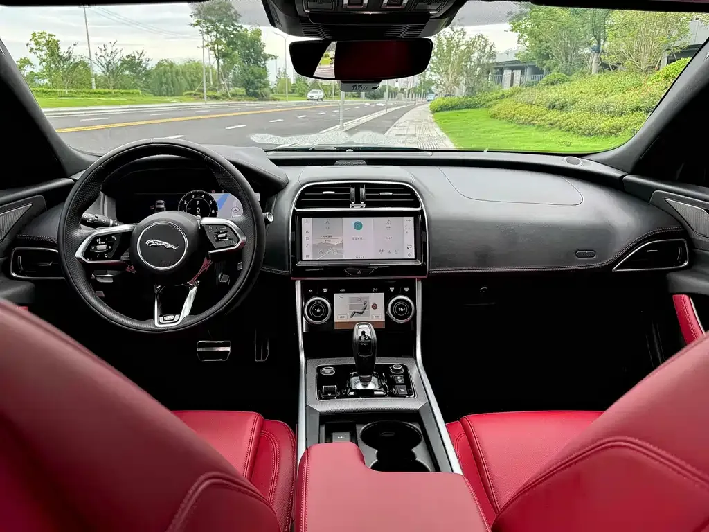 Jaguar XEL 2023 из CN, фото 4